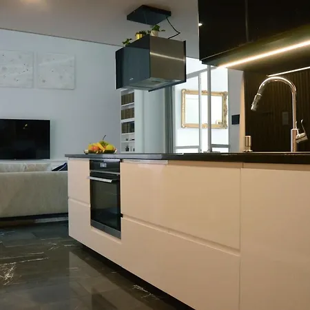 Bartok Classic Apartment Budapest