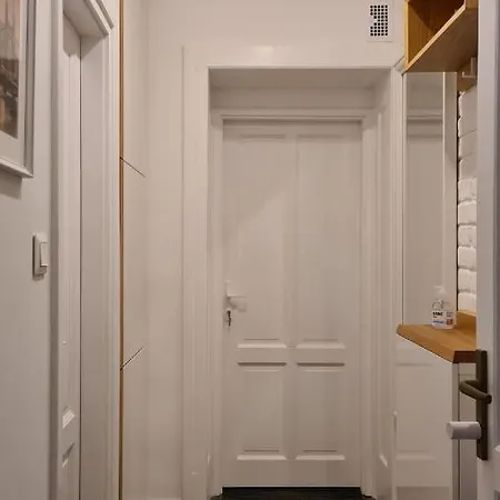 Bartok Classic Apartament Budapesta